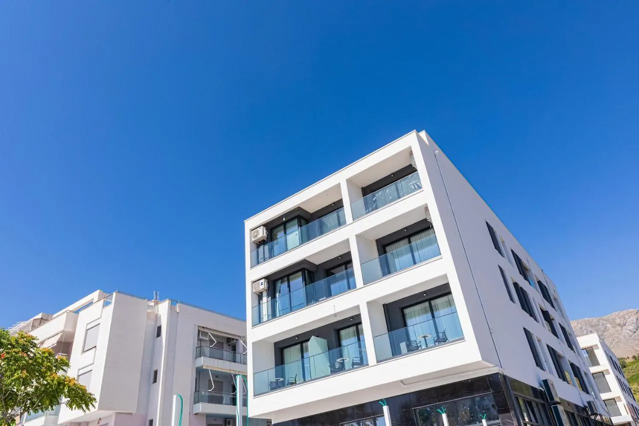 B&B Champagne, Vlore Bay Radhimë