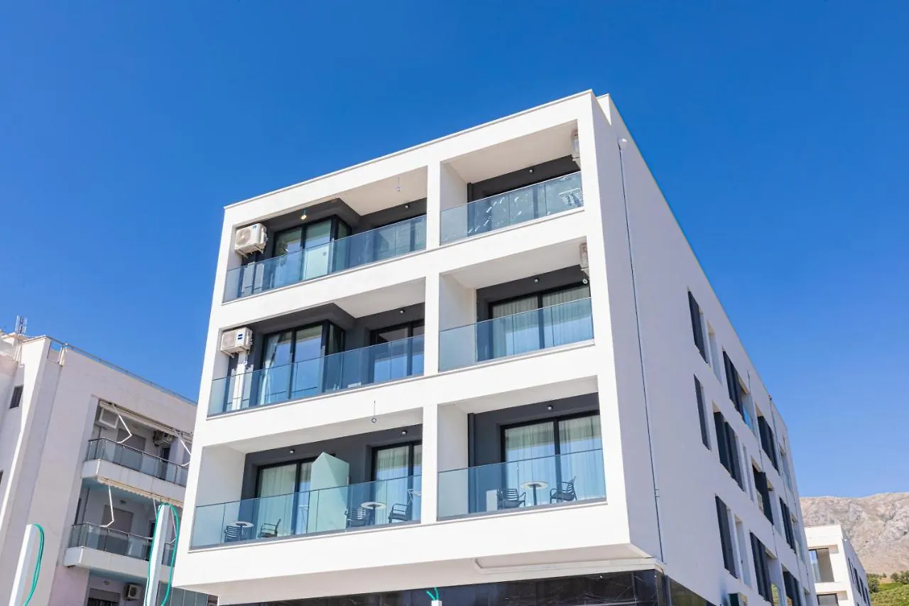 B&B Champagne, Vlore Bay Radhimë