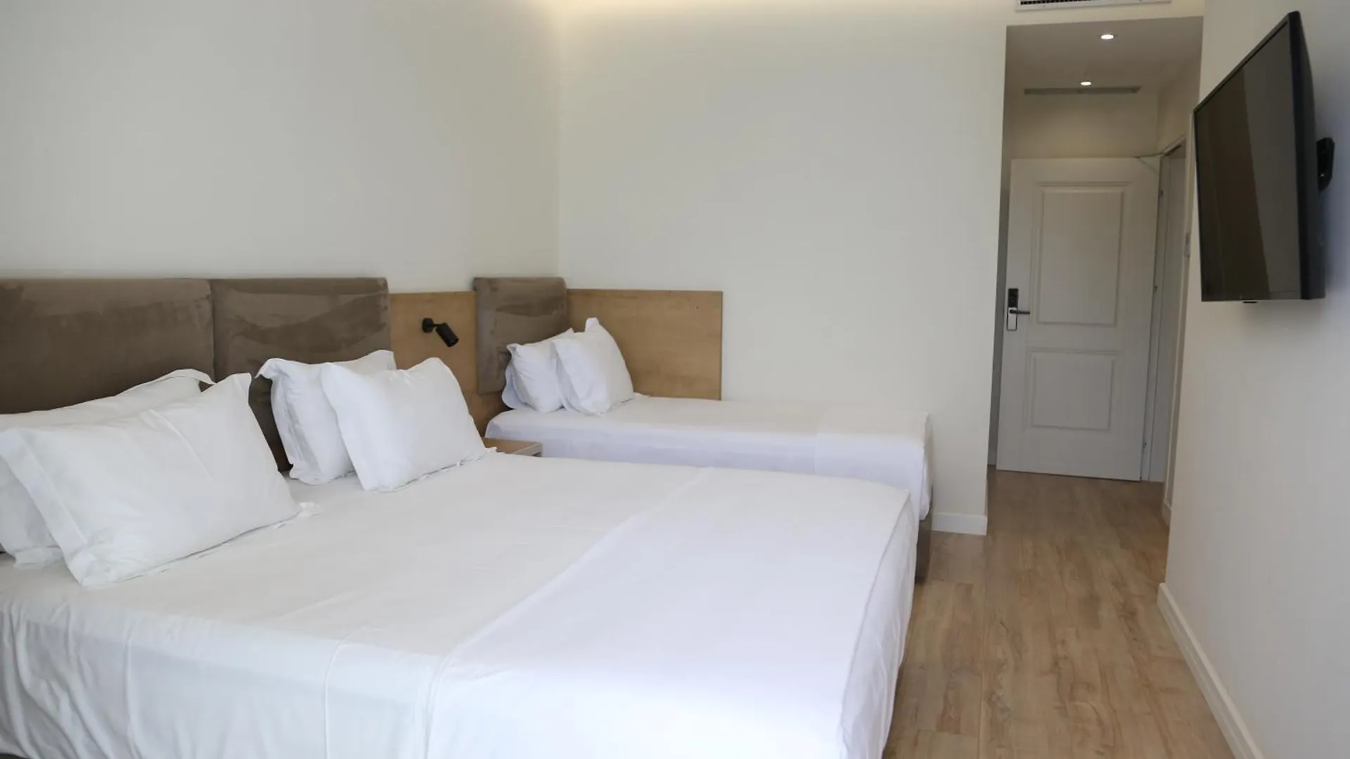 B&B Champagne, Vlore Bay Radhimë